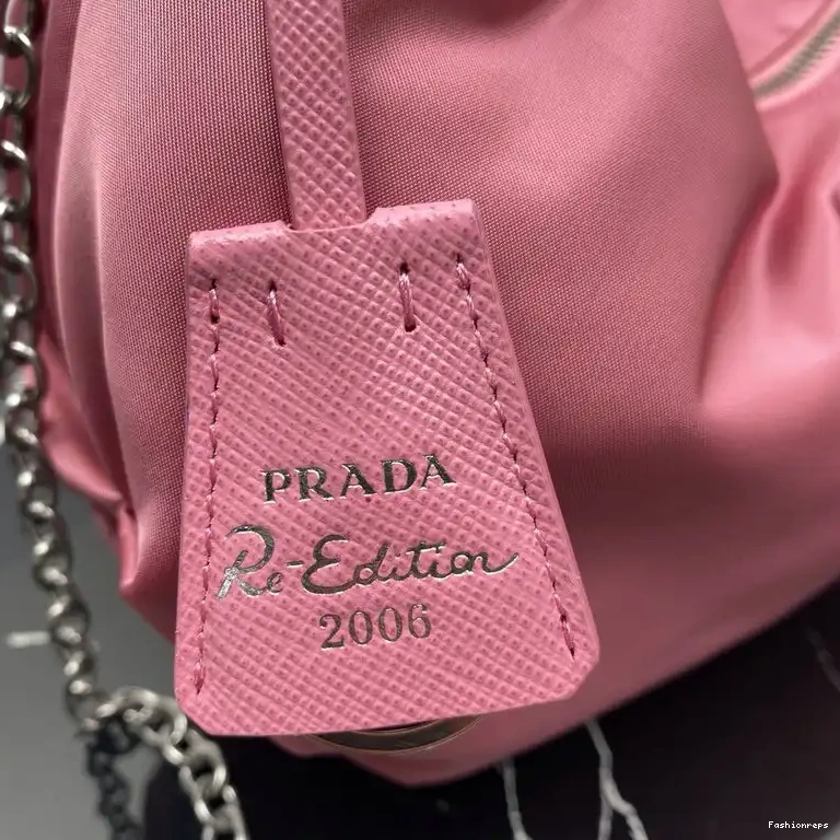 Fashionrepsfam ru 206B570027 Prada Bags 0706